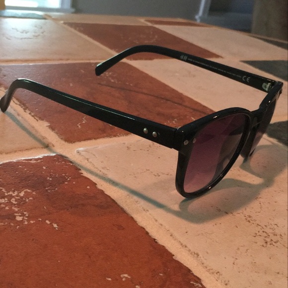 Sunglasses - Picture 2 of 2